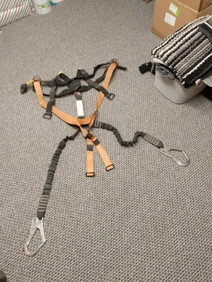 Aresta AR-03701 Scaffold Double Lanyard with Hooks - Image 1 of 2