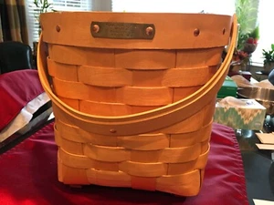 Mountain Trails Basket~ Handcrafted in the USA~ Nice! - Picture 1 of 12