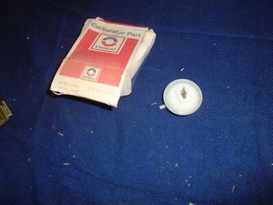 NOS DELCO 1970s Chevrolet 350  400 2BC 2GV 7038037 Chevelle Camaro OEM GM  - Picture 1 of 1