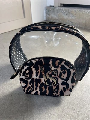 Bolsa de maquillaje Victoria Secret  Foto 1 de 4