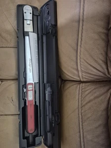 Snap On TQR250E 1/2" Drive 40-250 FT LB Torque Wrench  - Picture 1 of 3