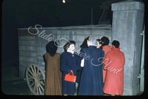 Korea Pretty Women Prostitutes Near Base 35mm Slide 1950s Red Border Kodachrome - Photo 1/3