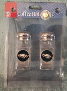 NFL Philadelphia Eagles Glass Salt and Pepper Shaker Set NEW - Picture 1 of 1
