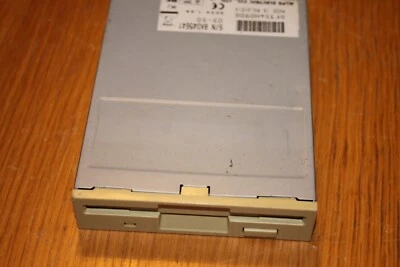 Diskettenlaufwerk Floppy Drive - ALPS DF354H090G - 3.5'' Intern - Image 1 of 2