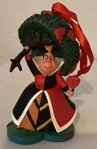 Disney Sketchbook Queen Of Hearts Villain Ornament - Picture 1 of 4