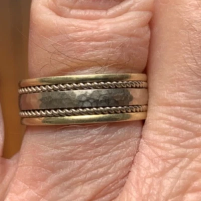 ArtCarved Comfort Fit Men's Wedding Band 14K - Size 9-91/2 - Grams 10.9 - Image 1 of 4