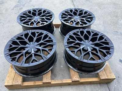 21” Hyundai Genesis G90 Factory OEM Stock Original Wheels Rims Staggered 2023+ - Image 1 of 4