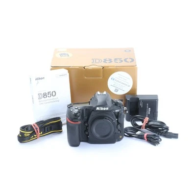 Nikon D850 + 133 K Déclenchements + Très Bien (272072) - Bild 1 von 4