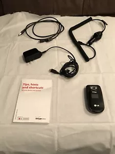 Verizon LG Flip-Phone Model Version VX5500 - Picture 1 of 9