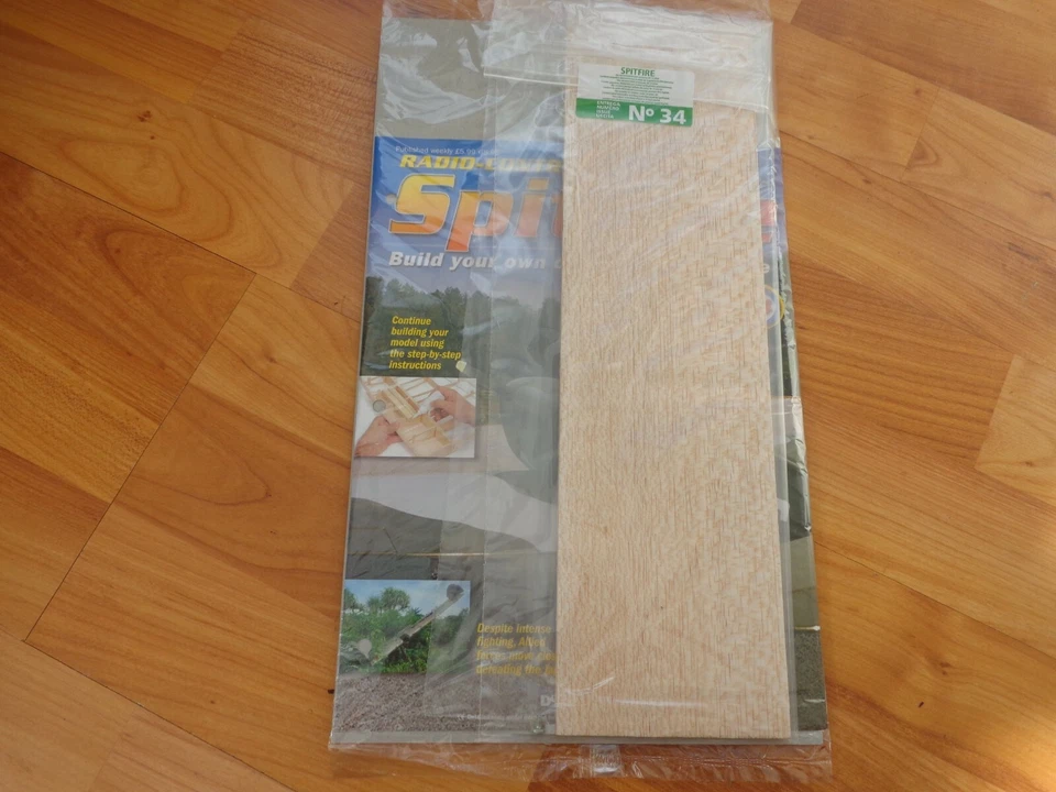 1/10 DEAGOSTINI Problema 34 Costruzione il Tuo RC Radiocomandato Spitfire Model - Immagine 1 di 1