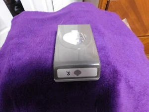 Stampin' Up! Ornament Paper Punch - EUC #119847 *GM* - Picture 1 of 6