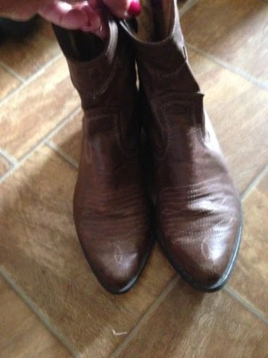 Botas cortas de cuero de vaca genuino para dama Western Cow niño/niña talla 6 usadas en excelente estado Foto 1 de 4