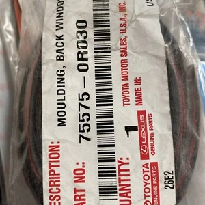 NEW OEM GENUINE Toyota Liftgate Window Lower Reveal Molding 75575-0R030 - Picture 1 of 1