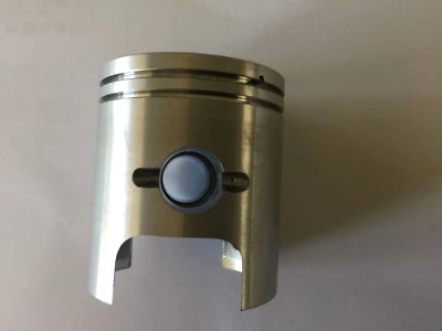 Kawasaki 350 S2 1972/1973 - S2A / Diámetro estándar de pistón / Nuevo OEM / 13001-043 Foto 1 de 3