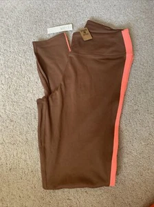 Victoria's Secret PINK Active Leggings Brown Size Medium NWT - Picture 1 of 3
