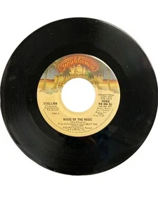Vintage 7” 45 RPM vinyl record Stallion magic of the music - Picture 1 of 3