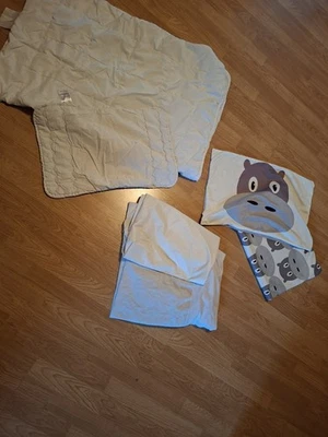 Steppbett Kinderbett + Kopfkissen Bettlaken + Bettwäsche - Bild 1 von 4