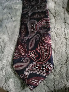 1970s VINTAGE WEMBLEY MENS DRESS TIE GREEN RED PAISLEY 58"x4”wide Thick B43a - Picture 1 of 11