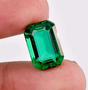 Flawless Natural 9 x 7 Green Zambian Emerald Loose Gemstone (GIT) Certified) - Picture 1 of 6