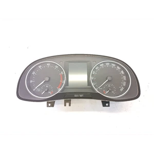 6V0920740A Skoda Fabia Mk3 (NJ) 2015 velocímetro cuadro de instrumentos A2C96141700 - Imagen 1 de 8