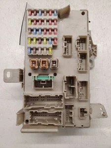 Lexus ES300 STD, Fuse Box Cabin, 02-03, U150E, FWD, 5SPD, 1MZFE, 82730-33040-A - Picture 1 of 12
