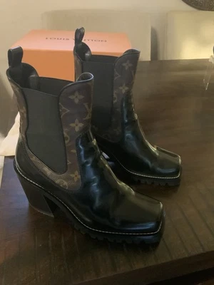 Botas Louis Vuitton Talla 39 Excelente Estado Foto 1 de 4