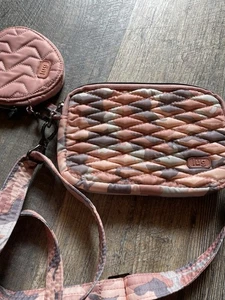 Lug Ranger 2 Crossbody Schultertasche Handtasche Rose und Pink Camouflage mit Riemen - Bild 1 von 6