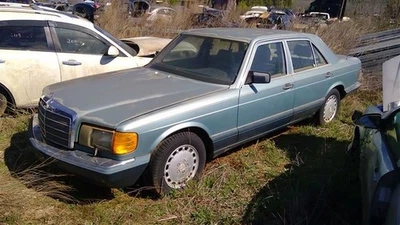 Husillo/nudillo delantero pasajero 126 tipo 300SDL 77-87 MERCEDES 300D 197763 Foto 1 de 4