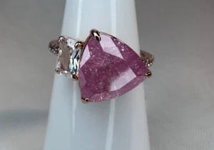Bomb Party Ring Size 5 - RBP6653 "More Than Iconic" Pink Ice Crystal on Rose G - Picture 1 of 4