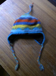 SMALL WOOL HAT BLUE GREEN YELLOW RED HIPPY FESTIVAL CHILD SIZE - Picture 1 of 4