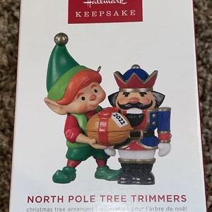 Neu im Karton 2022 Punze Weihnachtsschmuck Nordpol Baumschneider Elfe Nussknacker #10 - Bild 1 von 3