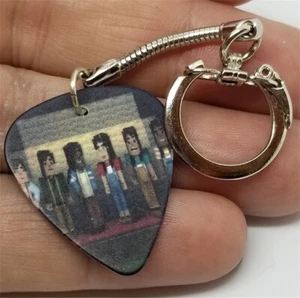 Minecraft Characters Guitar Pick Keychain - Picture 1 of 2