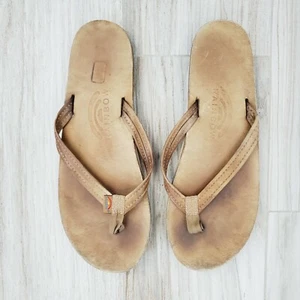 Rainbow Beach Flip Flop Thong Summer Sandal Boys Girl Unisex Size 9 Tan Beach - Picture 1 of 4