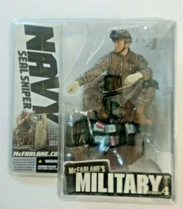 MISPACKAGED MCFARLANE'S MILITARY SERIES 4 NAVY FIELD MEDIC SAYS NAVY SNIPER RARE - Picture 1 of 5