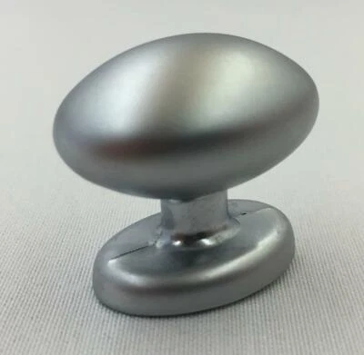 Tirador de perilla de puerta de cajón de gabinete ovalado de níquel cepillado, Jeffery Alexander, cantidad 15 Foto 1 de 4