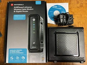 Motorola SBG6580 Surfboard DOCSIS 3.0 Cable Modem & WiFi Router w. 4 Lan Ports - Picture 1 of 14