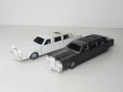 Lot Of 2 - Majorette - Lincoln Limousine White & Gray - 1:32 Diecast - No Box - Image 1 of 4