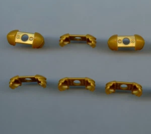 Lego x 6 Pearl Gold Minifigur Rüstung Schulterpolster geriffelt 37614 aus Zwerg - Bild 1 von 1