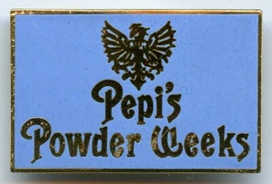 ¡Pin insignia azul claro vintage Pepi's Wedel Weeks Ski Race!!! - Imagen 1 de 2