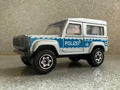 Matchbox 2025 Retro II Land Rover 90 Polizei German police car exclusive silver - Image 1 of 4