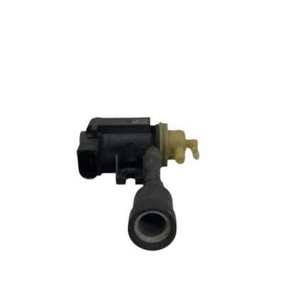 Volkswagen Crafter TURBO PRESSURE SOLENOID VALVE 2.0 FWD 2017-2018 P/N 1K0906627 - Image 1 of 4