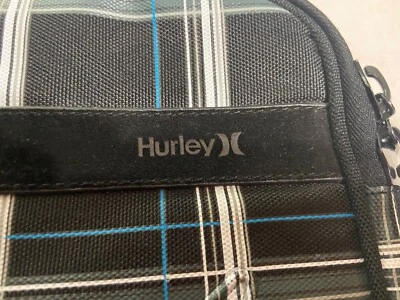 Capa protetora acolchoada para laptop Hurley 13" preta, cinza turquesa xadrez - Imagem 1 de 4
