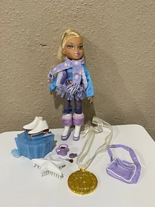 MGA BRATZ ICE CHAMPIONS VINESSA SKATER DOLL 2006 con accessori - Foto 1 di 18