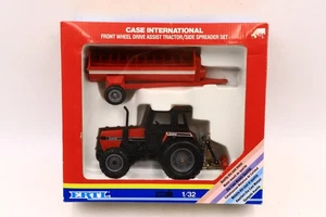 Vintage ERTL Case International Tractor 2294 & Side Discharge Spreader #697 - Picture 1 of 8