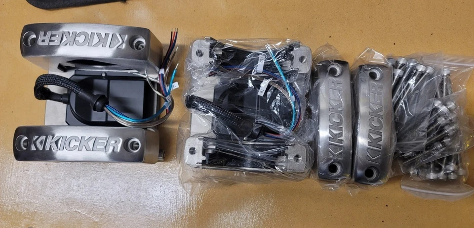 Kicker KMTC11 11" KMTC9 9" Tower Speaker Clamps - Pair - Brand New Set Of 2 - Image 1 of 1