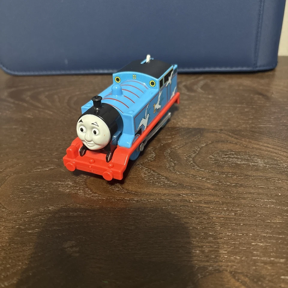 Seagulls Seashore Thomas the Train Motorized Trackmaster Tank Engine Tested - Image 1 of 4