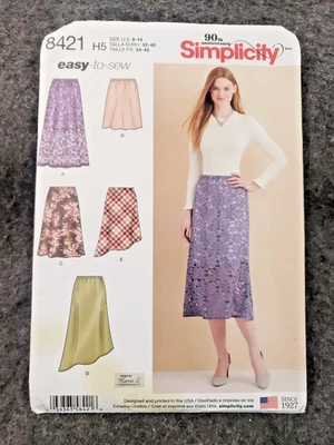 Simplicity Pattern - 8421 - Sizes 6-14 Asymmetrical Skirt Lined .........(C7B4) - Image 1 of 4