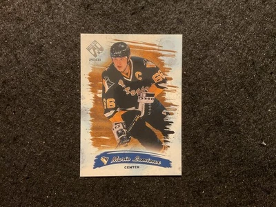  2000-01 Private Stock #152 Mario Lemieux PENGUINS - Image 1 of 2