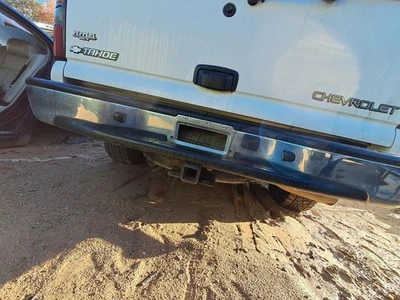(LOCAL PICKUP ONLY) Rear Bumper Step Bumper Chrome Fits 00-06 SUBURBAN 1500 2646 - Image 1 of 4