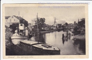 OSTPREUßEN , MEMEL , AM FESTUNGSGRABEN , KLAIPEDA , 1943 - Picture 1 of 2